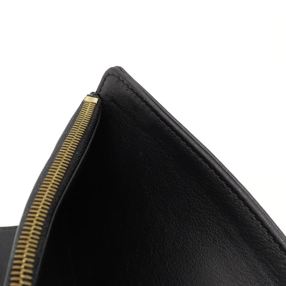 Louis Vuitton Monogram Mahina Portefeuille Amelia M95549