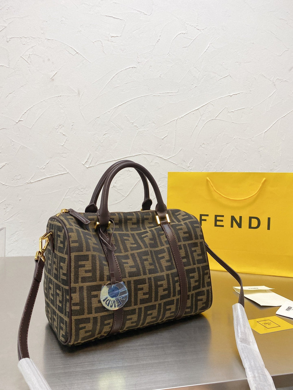 Luxury  Bags Fendi 209
