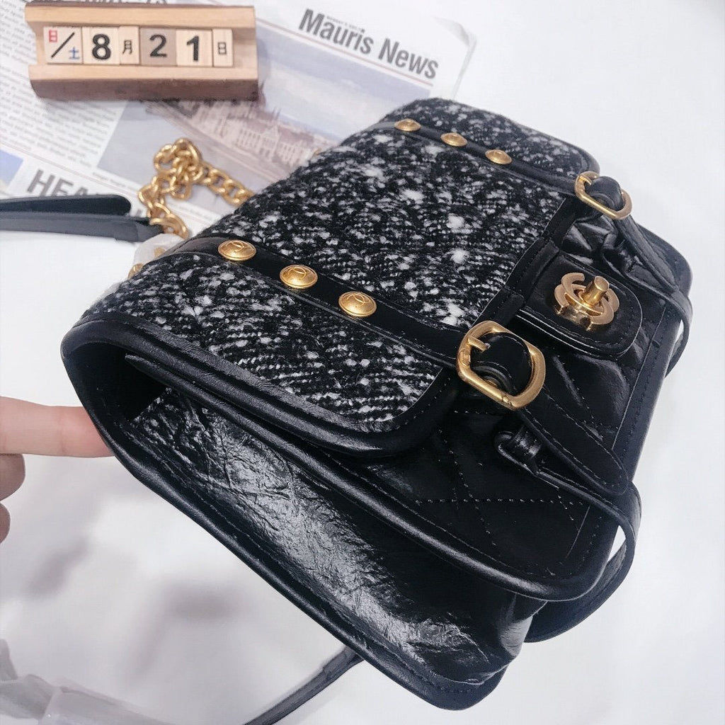 Designer Handbags Chanel 215