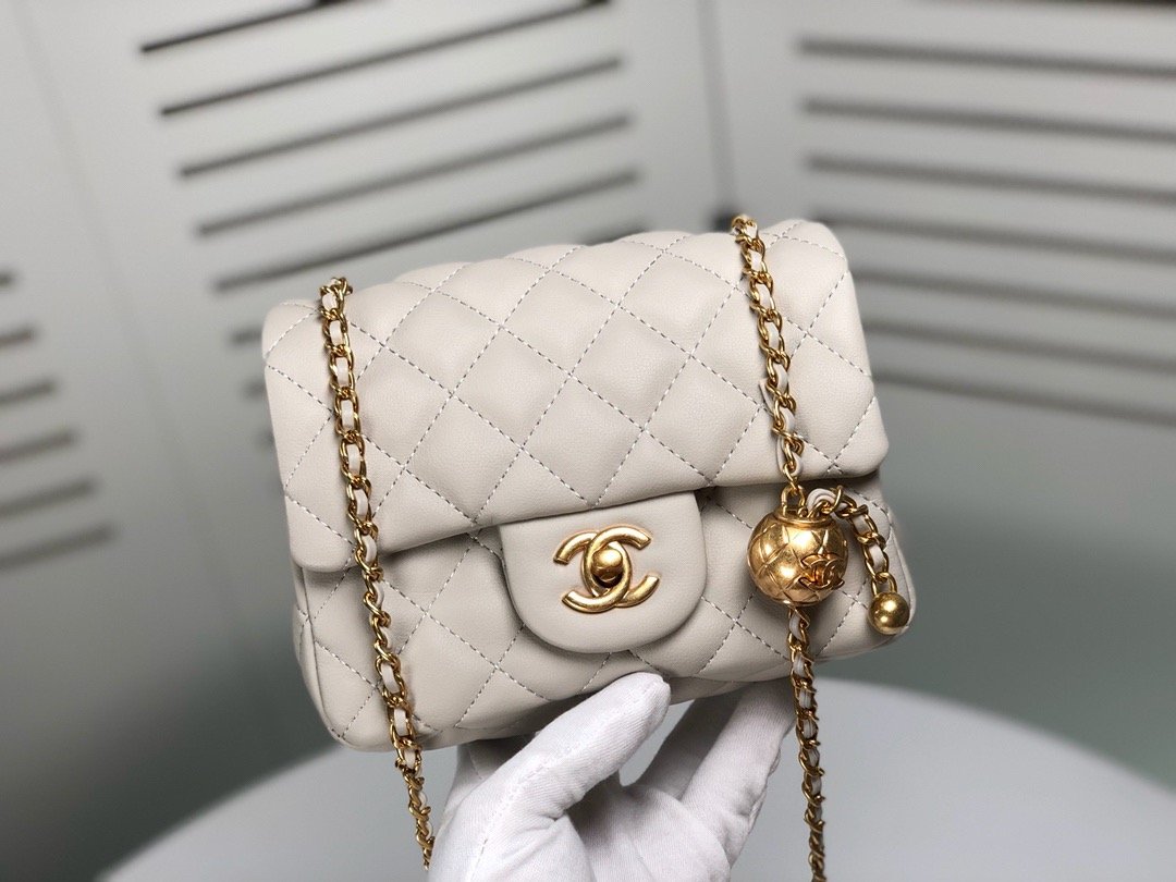 Designer Handbags Chanel 115