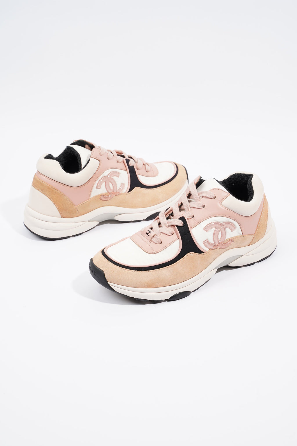 Chanel CC Runner Pink / White / Beige Suede EU 40 UK 7
