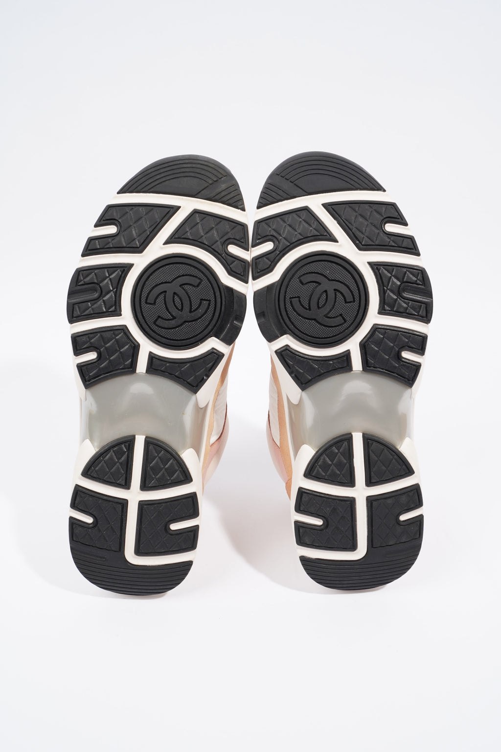 Chanel CC Runner Pink / White / Beige Suede EU 40 UK 7