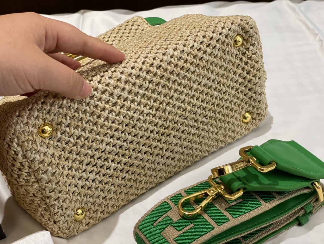 Luxury  Bags Fendi 103