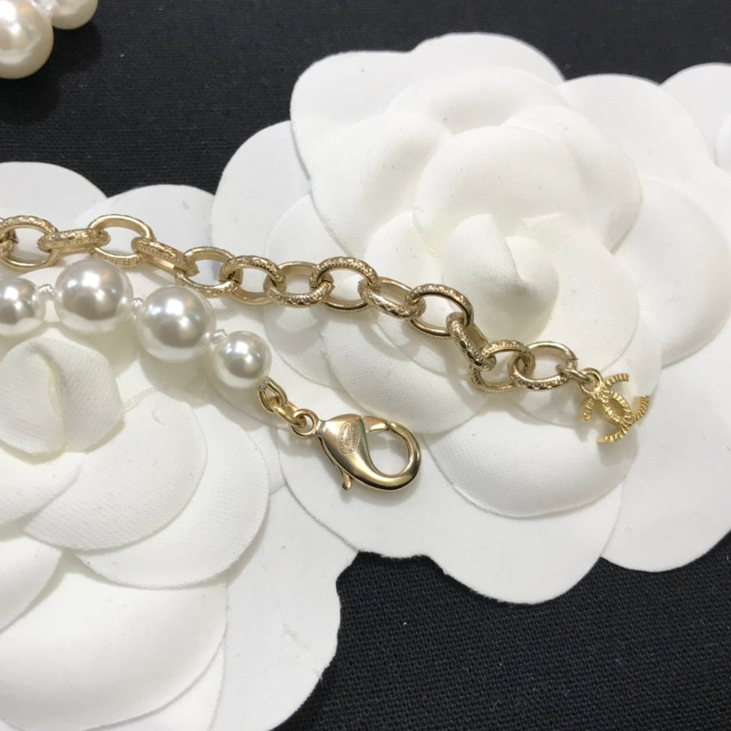 BG - Holiday Necklace chanel023