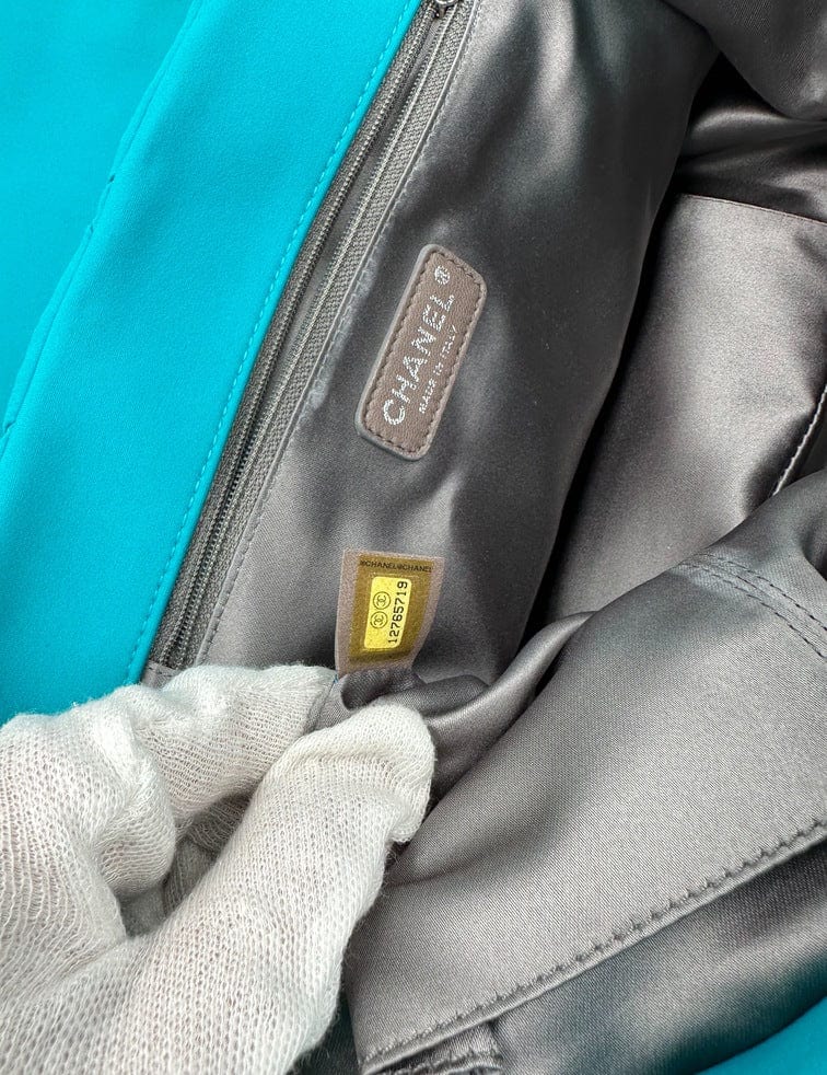 Chanel Bubble Quilted Shoulder Bag - Turquoise Blue