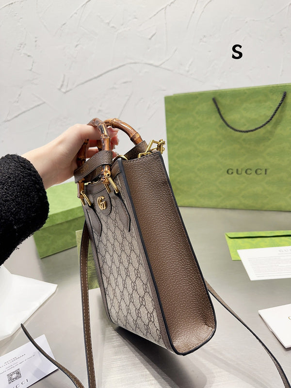 Luxury - Gucci Bags - 176