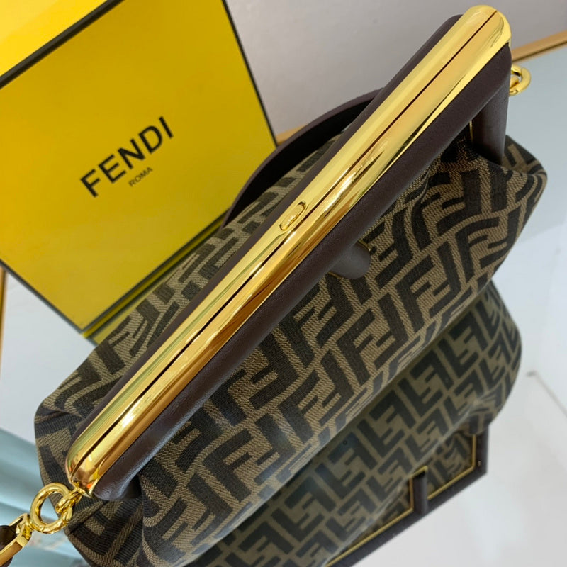 FDI - Bags District - 051