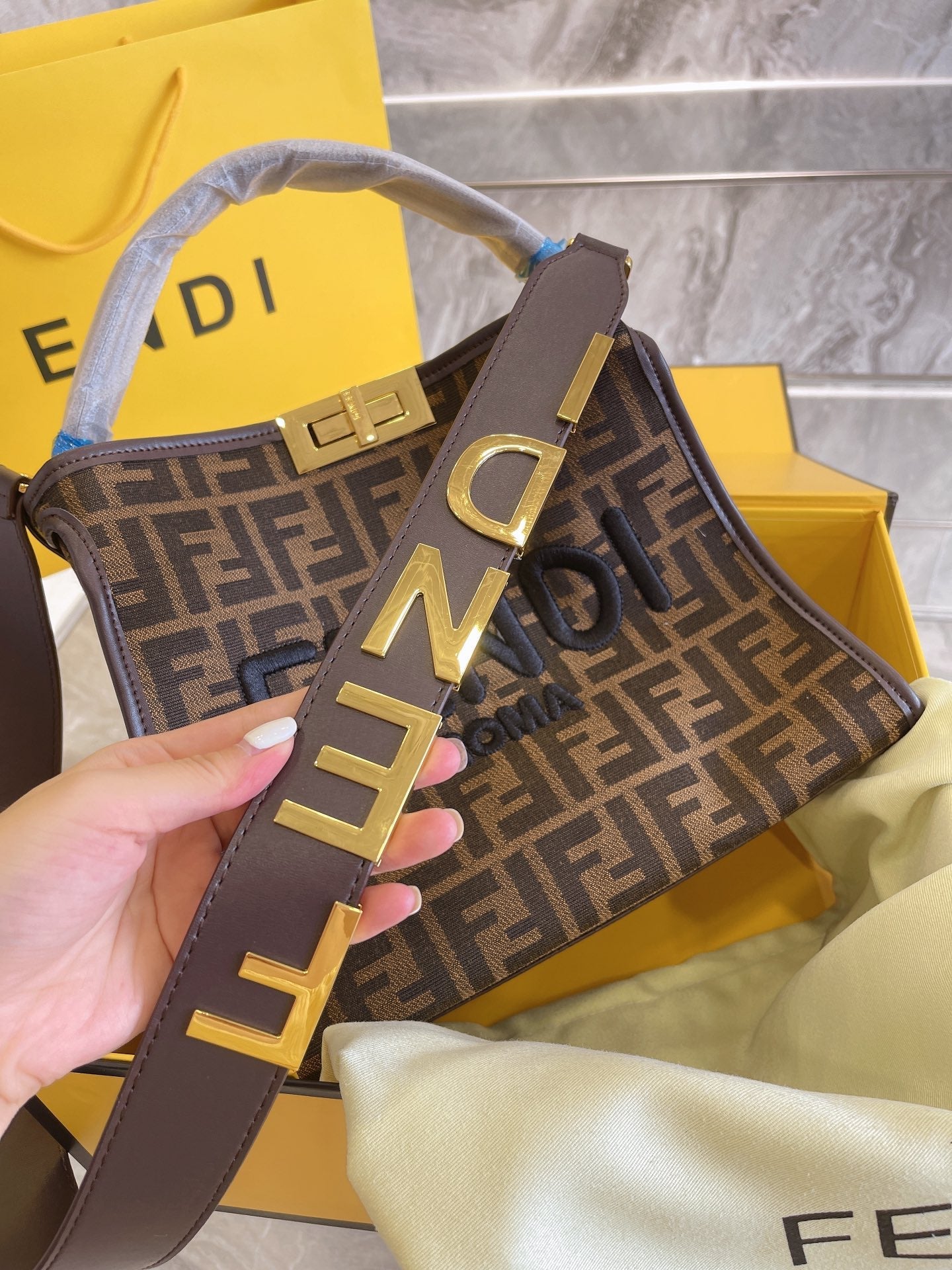 New Arrival Bags Fendi 221