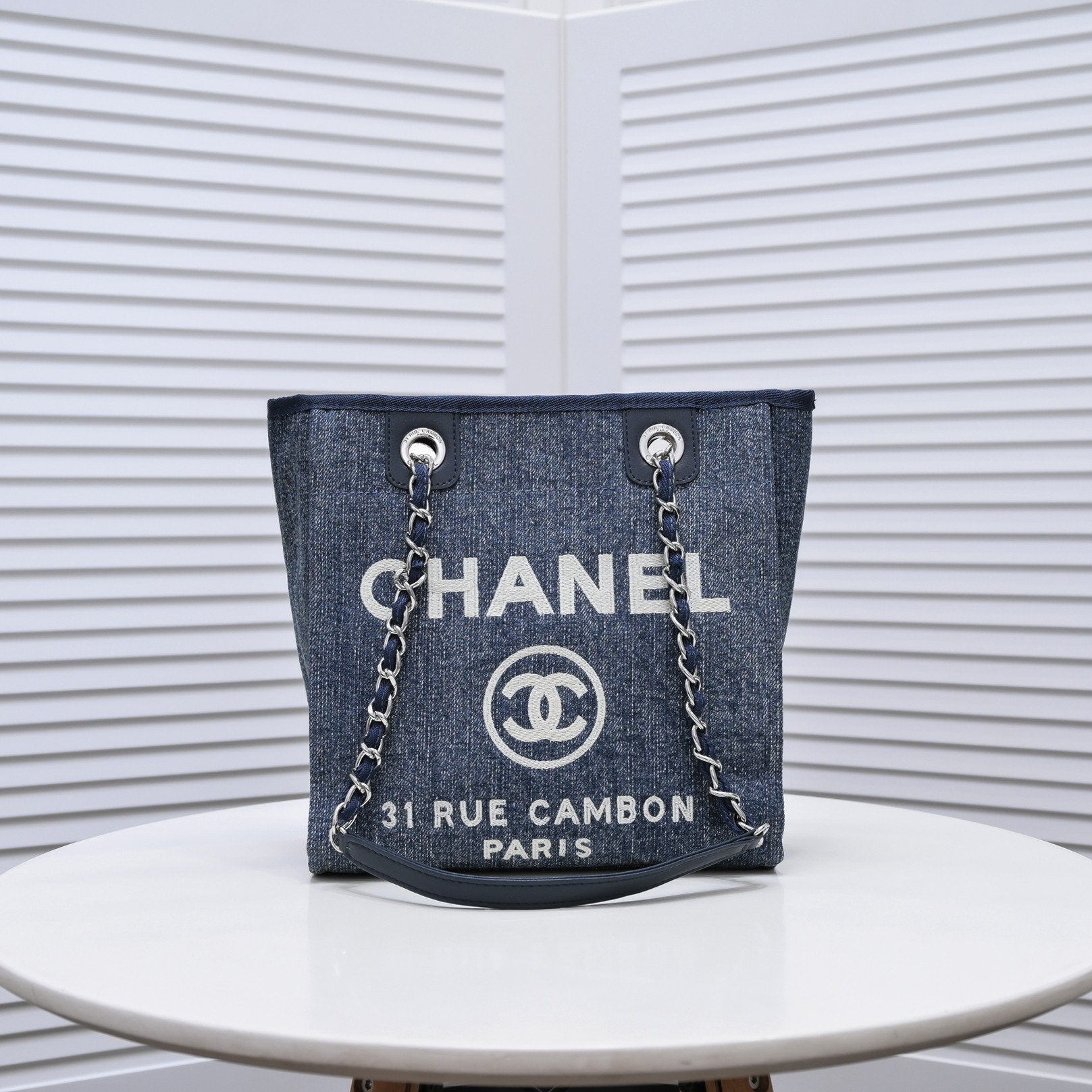 Designer Handbags Chanel 234