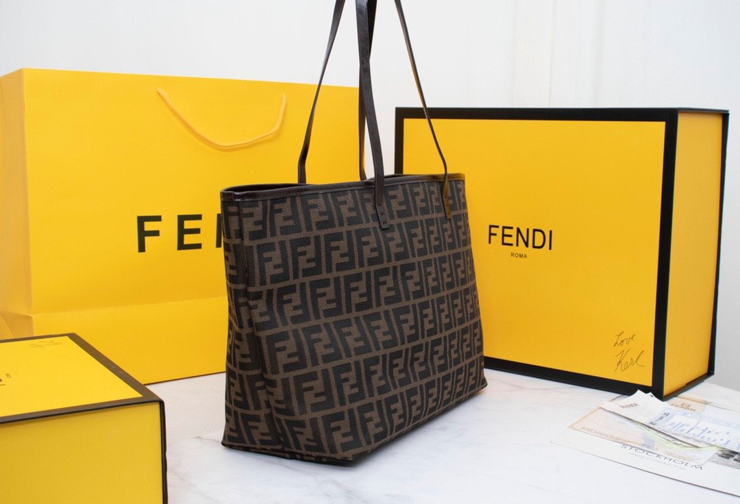 Designer Handbags Fendi 028
