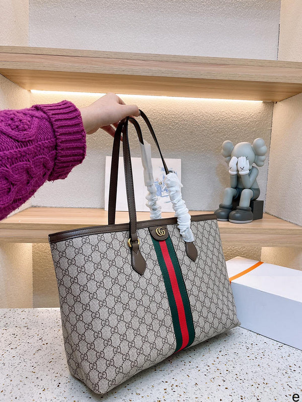 Luxury - Gucci Bags - 330