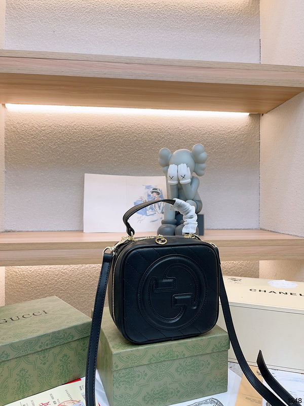 Luxury - Gucci Bags - 137