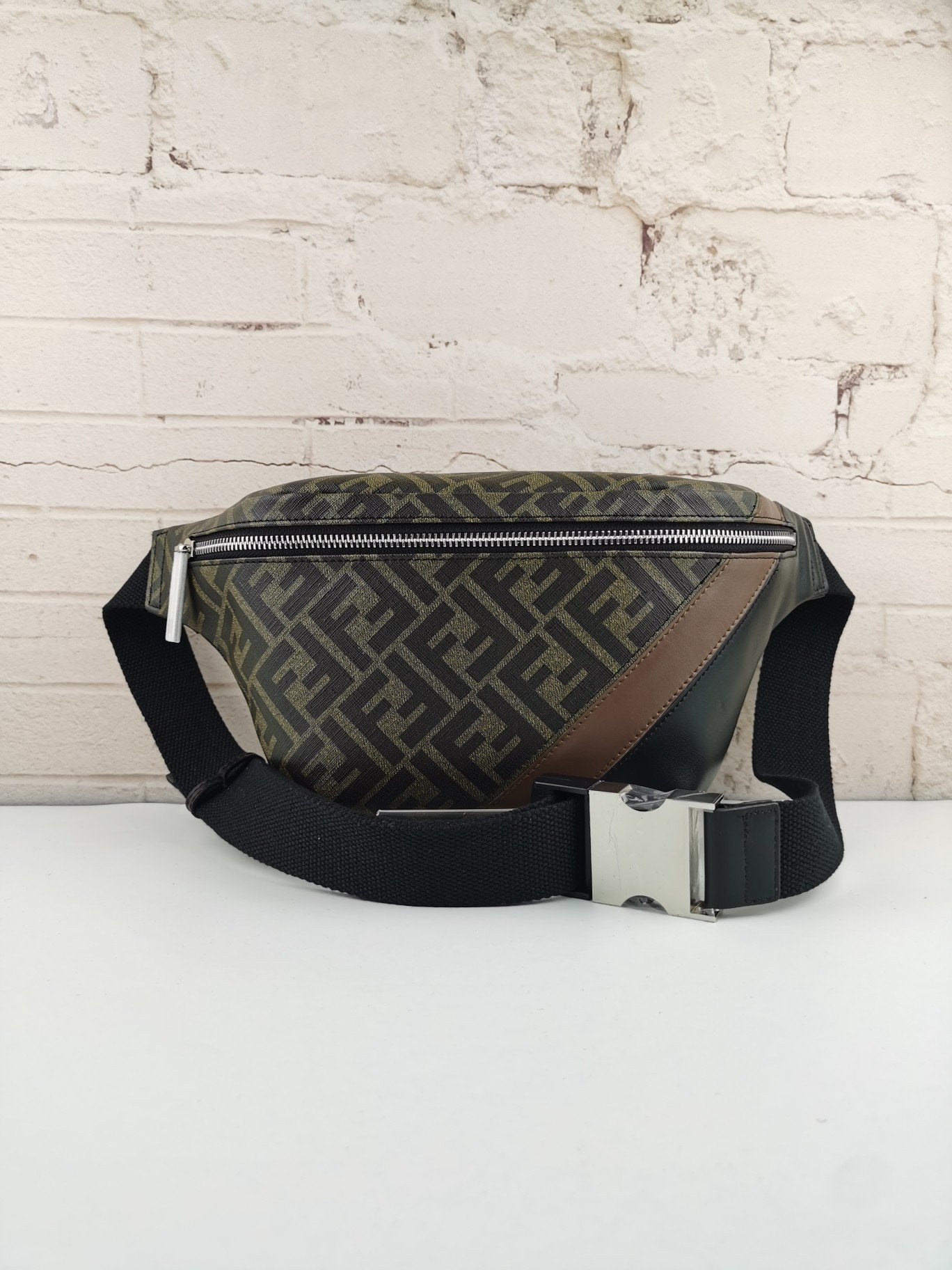 Designer Handbags Fendi 170