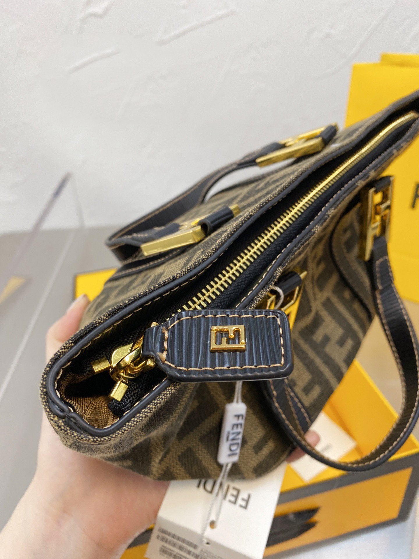 NEW Arrival Bags Fendi 105