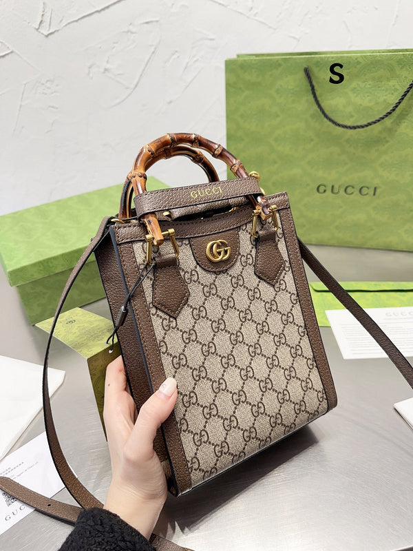 Luxury - Gucci Bags - 176