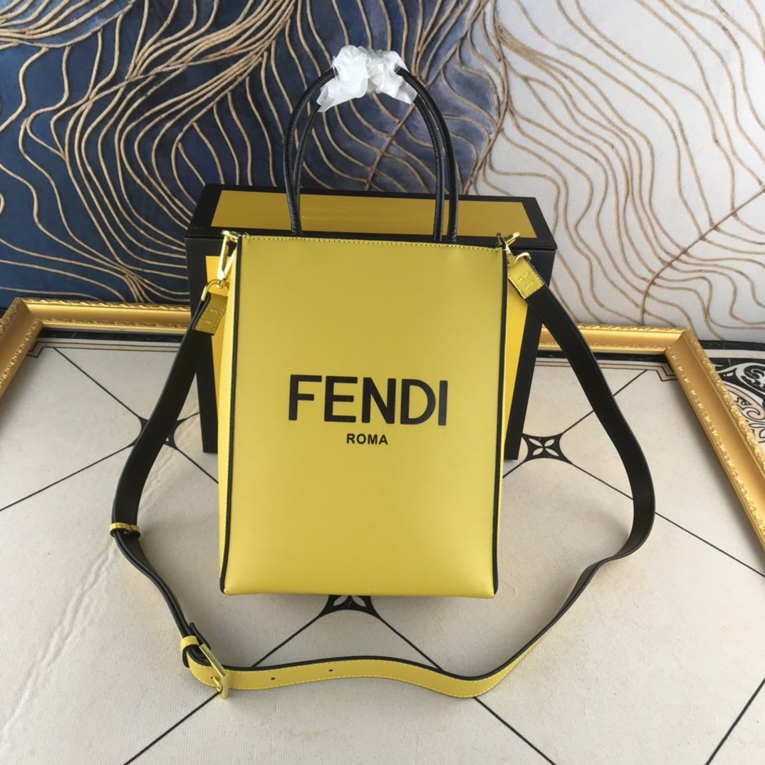 Designer Handbags Fendi 053