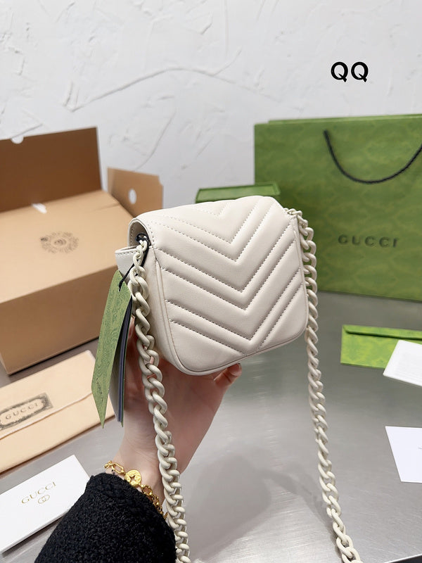 Luxury - Gucci Bags - 240