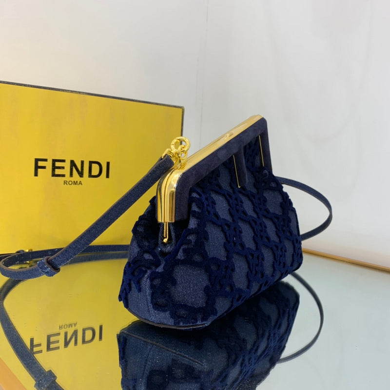 FDI - Bags District - 041