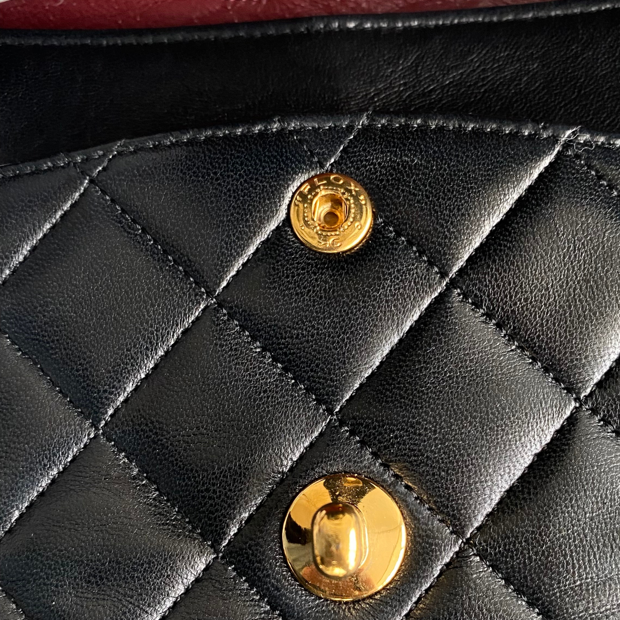 Chanel Black Leather Double flap shoulder bag