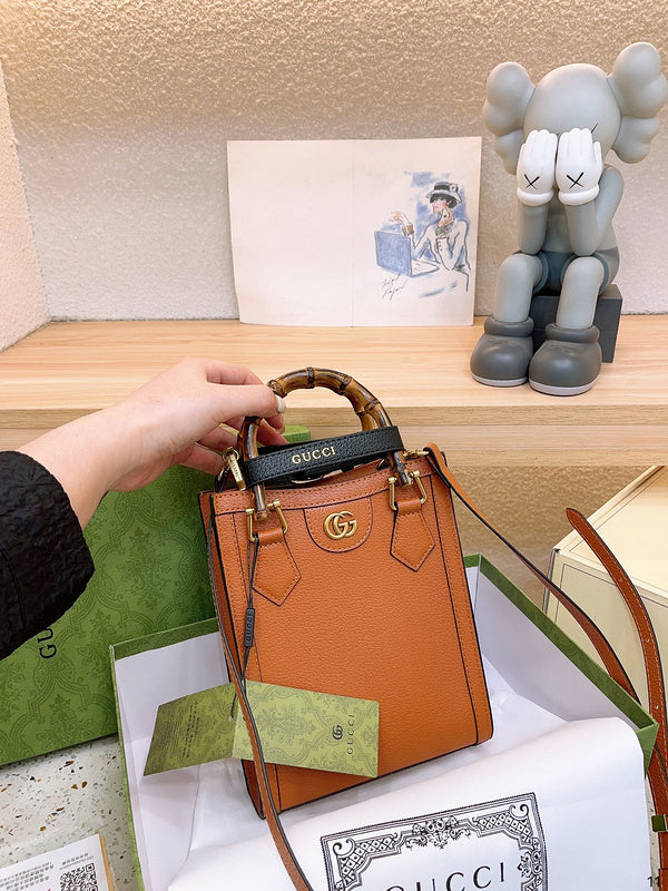 Luxury - Gucci Bags - 172