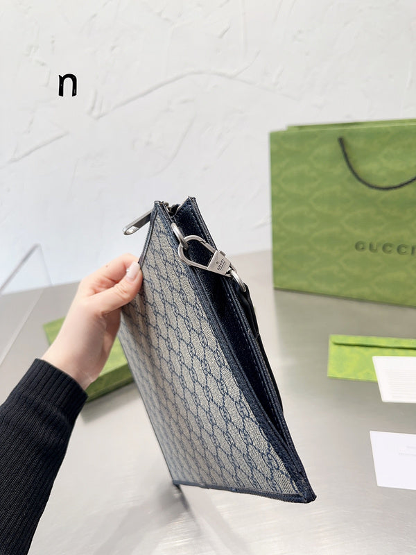 Luxury - Gucci Bags - 211