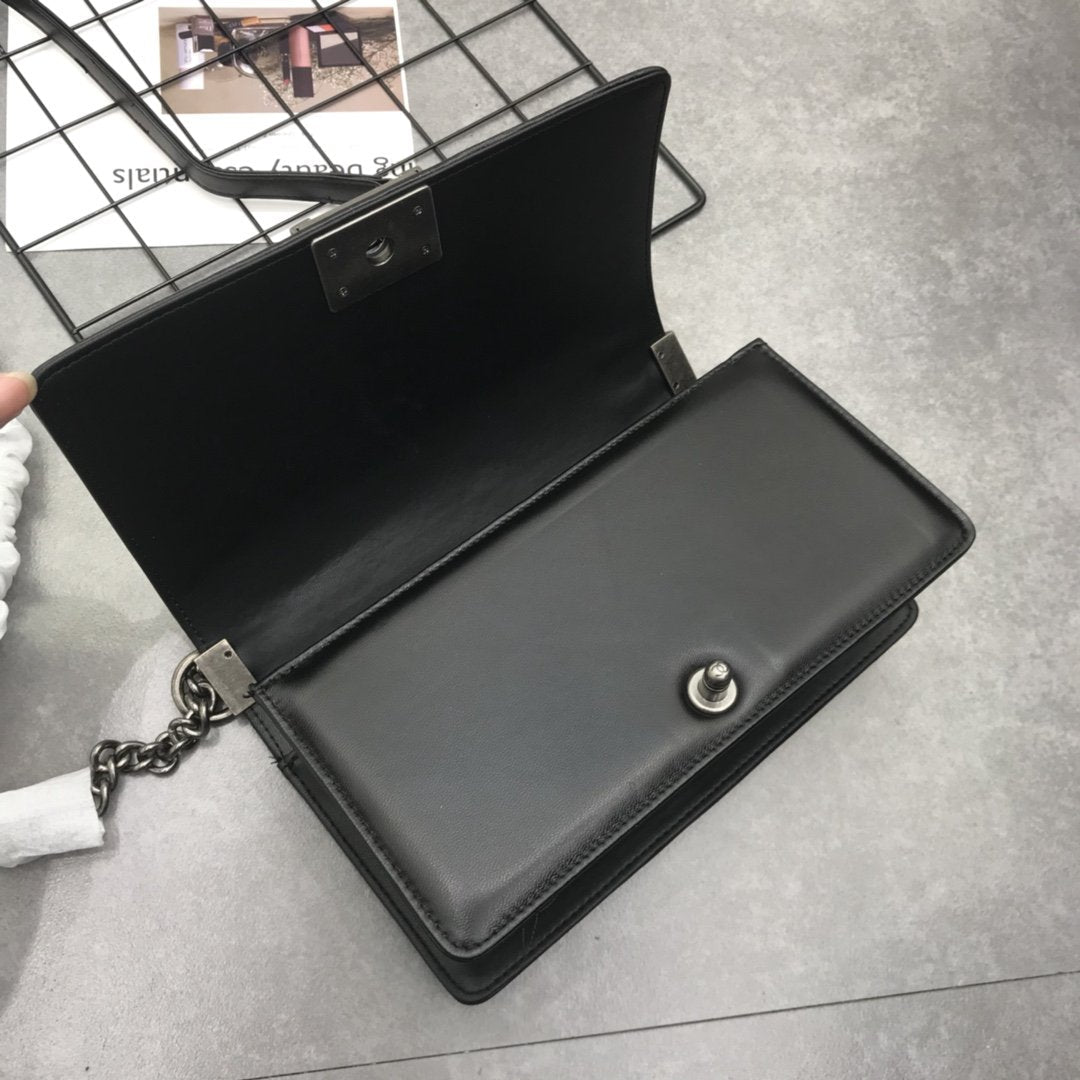 Designer Handbags Chanel 177