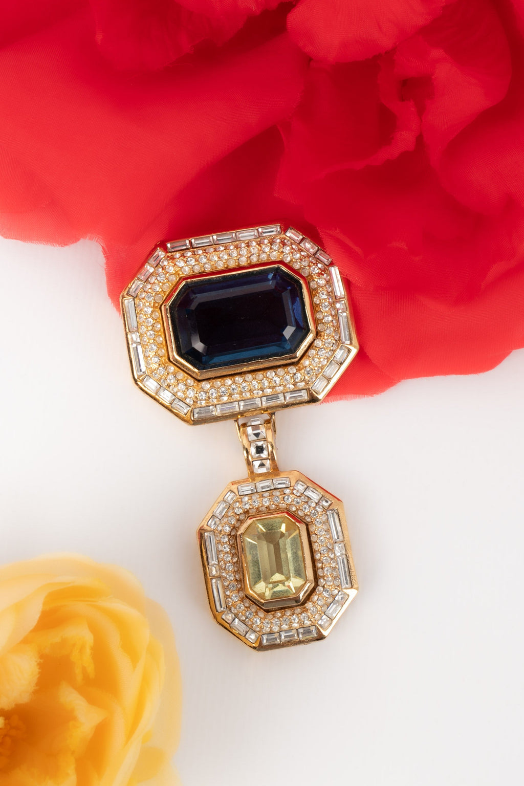 Broche strassée Christian Dior