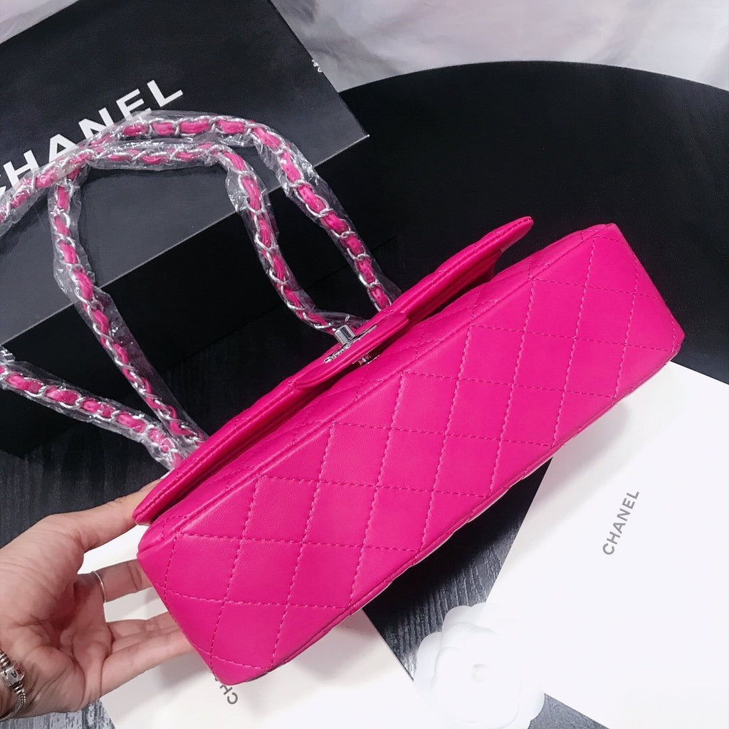 Designer Handbags Chanel 208