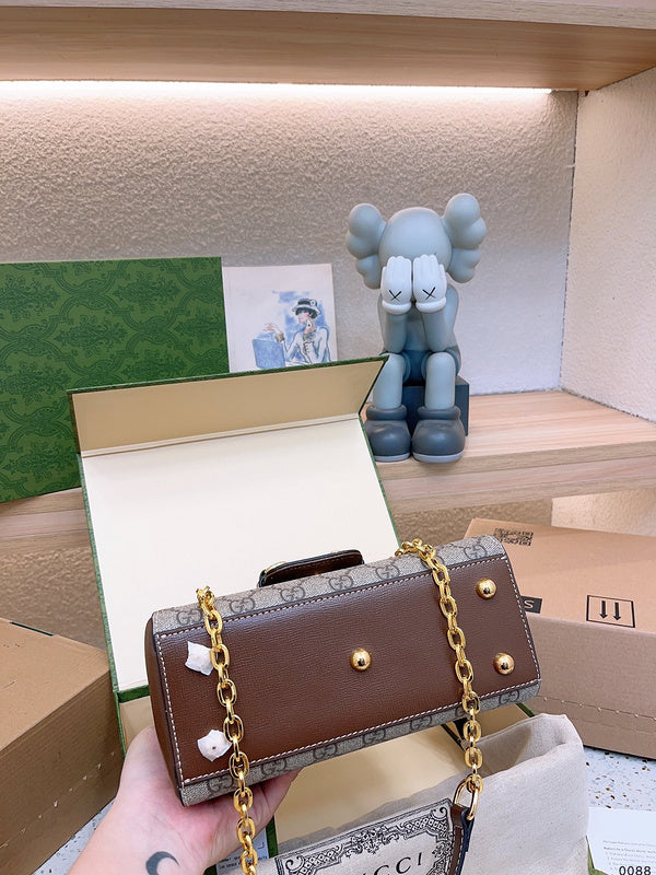 Luxury - Gucci Bags - 189