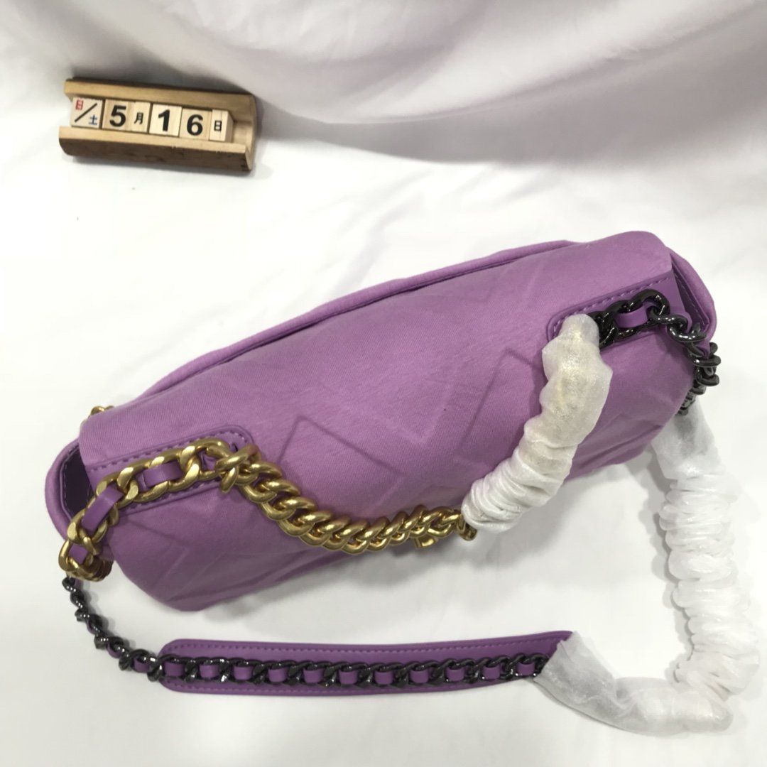 Designer Handbags Chanel 196