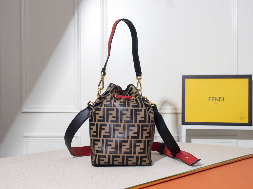 Luxury  Bags Fendi 038