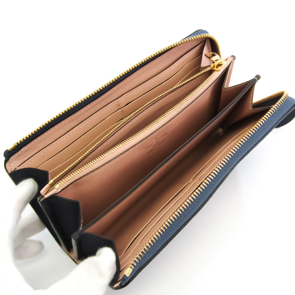 Louis Vuitton Navy Leather Portefeuille com√®te wallet accessories