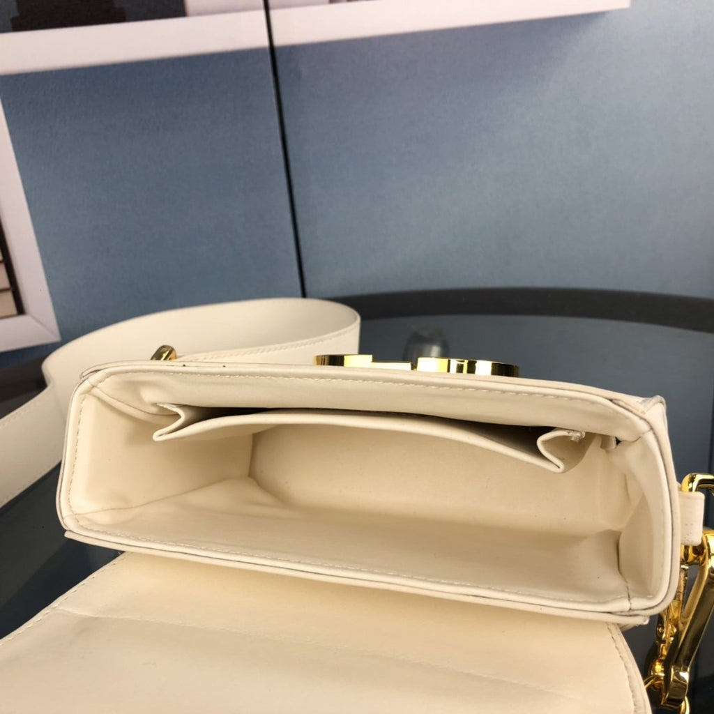 Designer Handbags dior 243