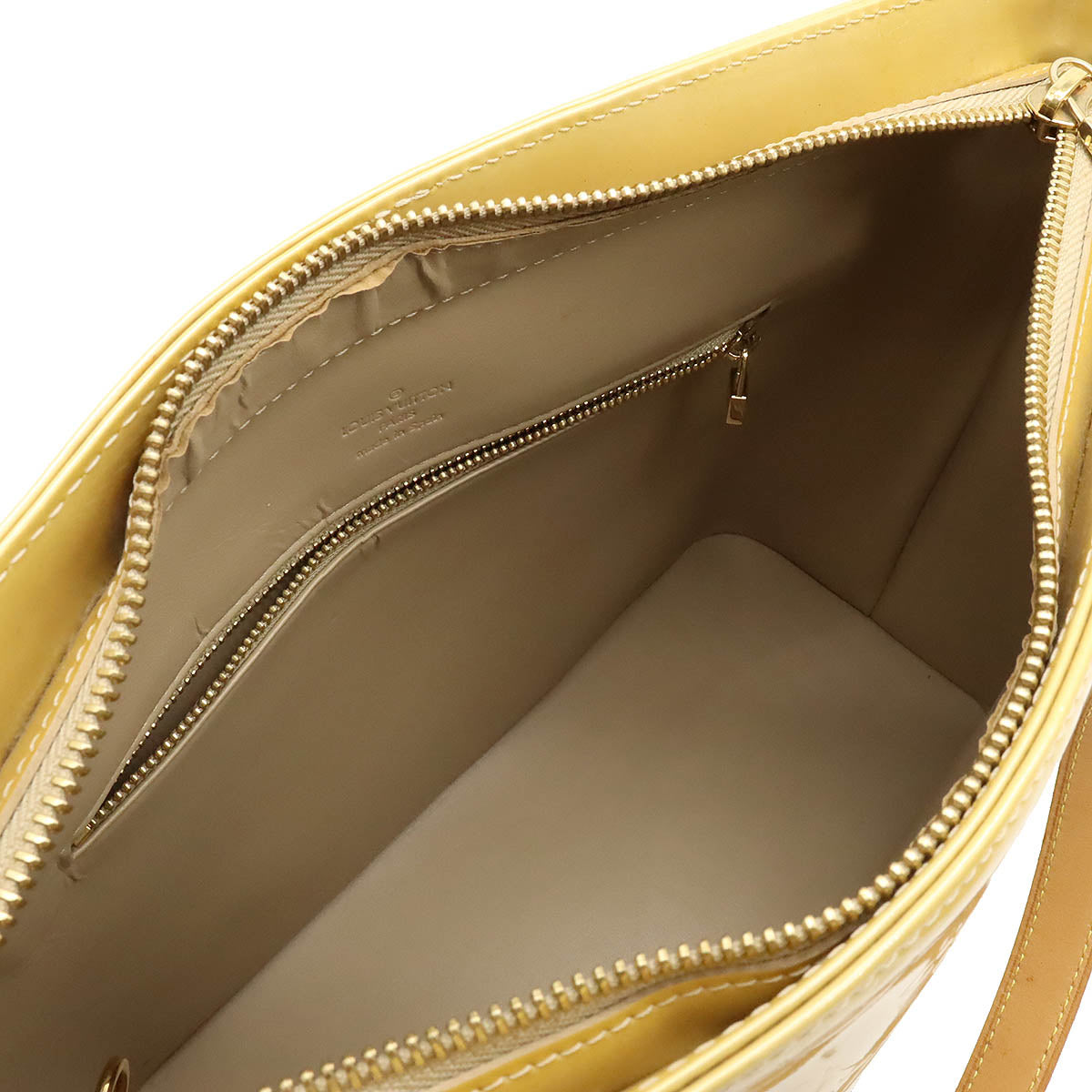 Louis Vuitton Louis Vuitton Monograms Verne Houston Toast Bag Emmeline Patent Leather M91004