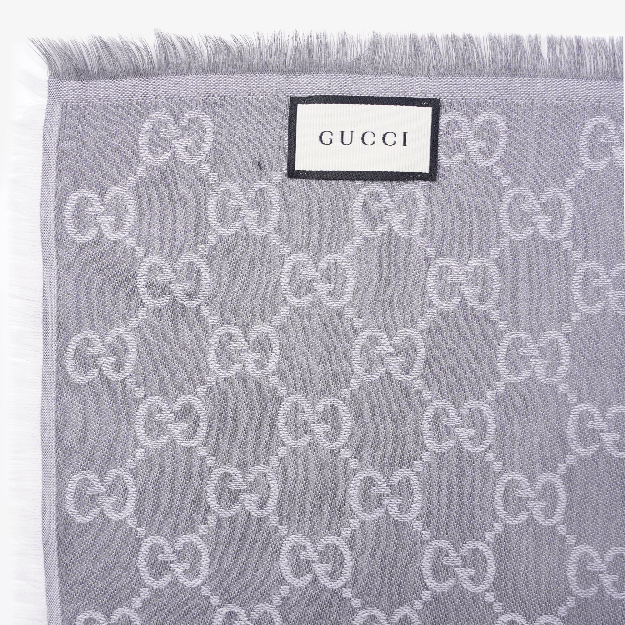 Gucci Womens GG Jacquard Scarf Grey