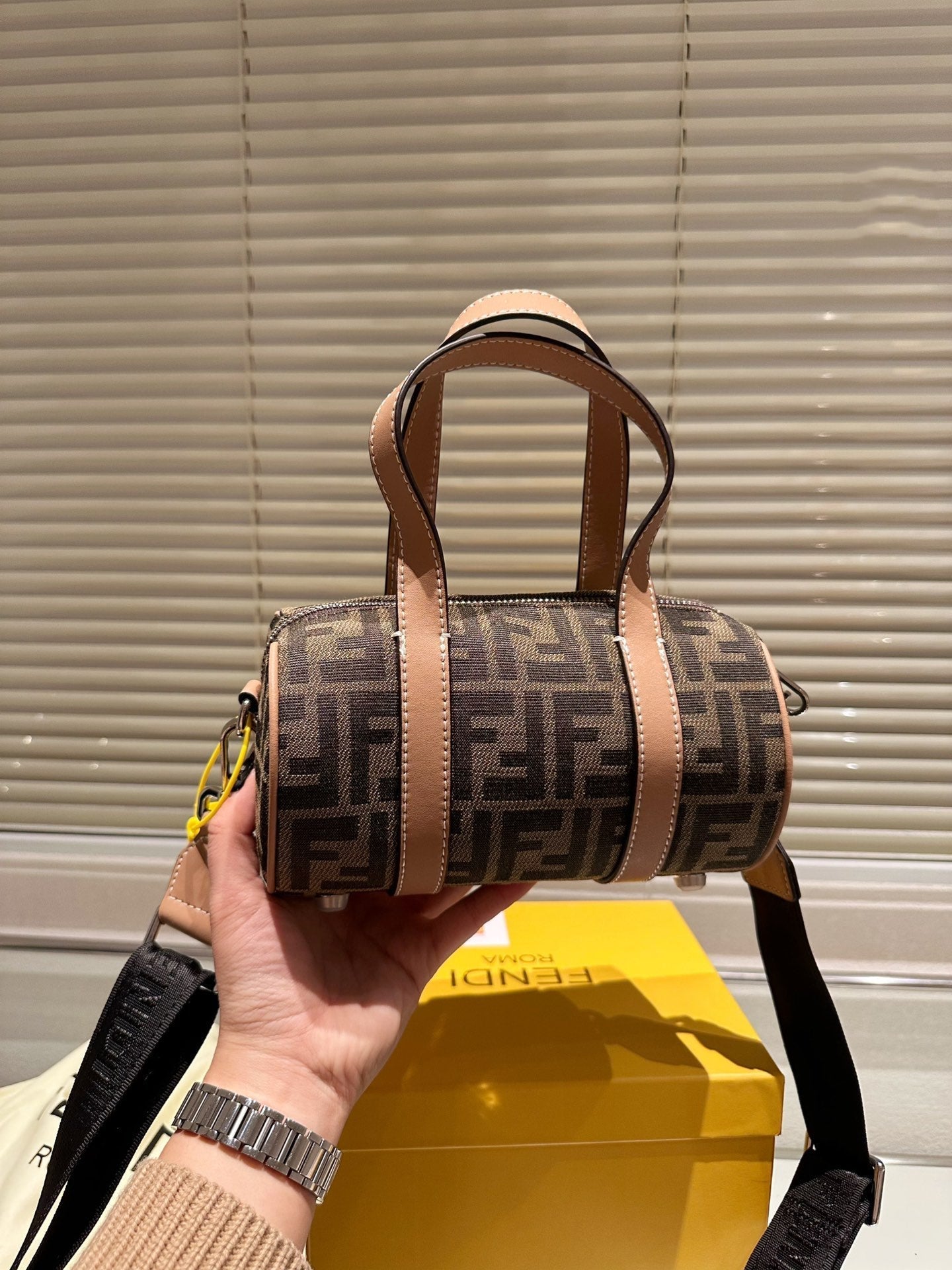 Luxury Bags Fendi 295