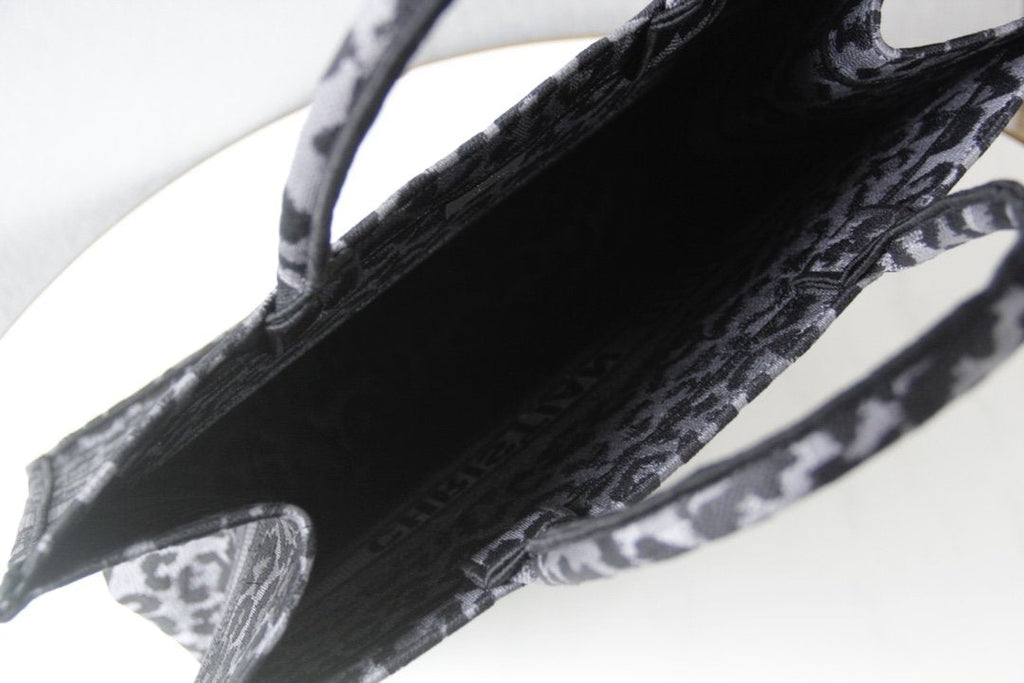Designer Handbags dior 260