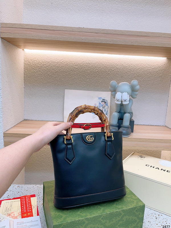 Luxury - Gucci Bags - 102