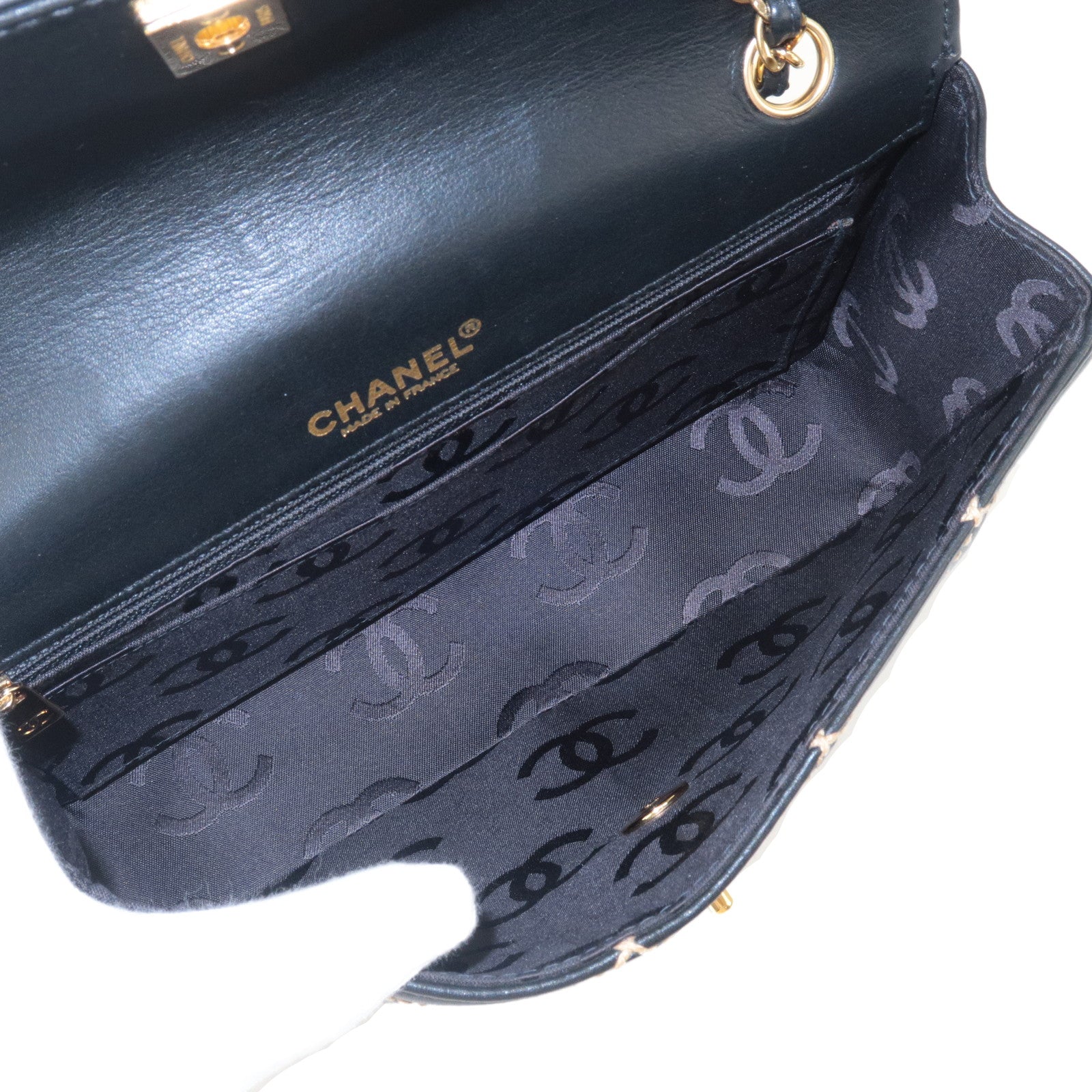 CHANEL Wild Stitch Matelasse Lamb Skin Chain Shoulder Bag A14687