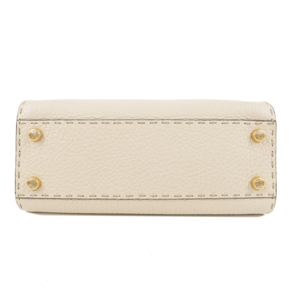 FENDI Selleria Leather Peekaboo Iconic Essentially Bag 8BN302