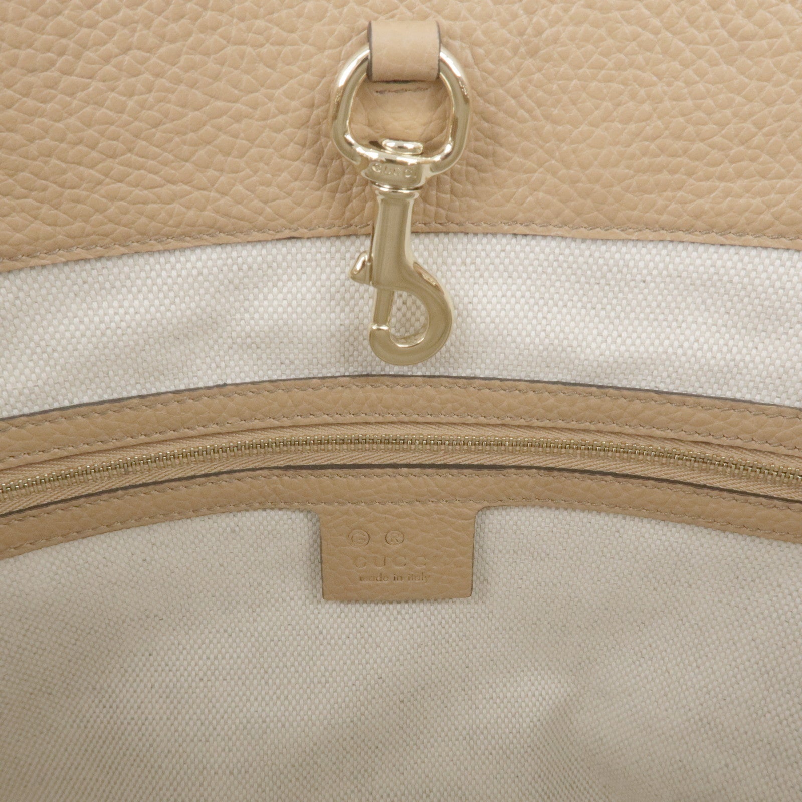 GUCCI SOHO Interlocking G Leather Chain Shoulder Bag Beige 536196