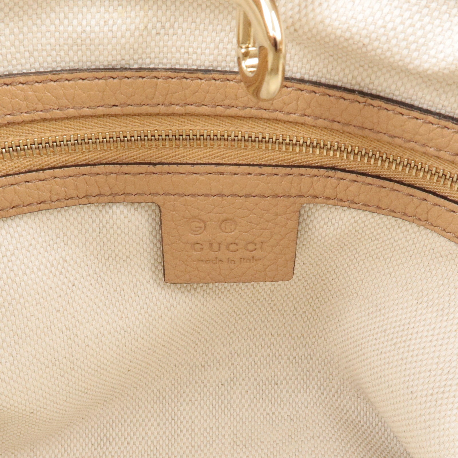 GUCCI SOHO Interlocking G Leather Chain Shoulder Bag Beige 536196