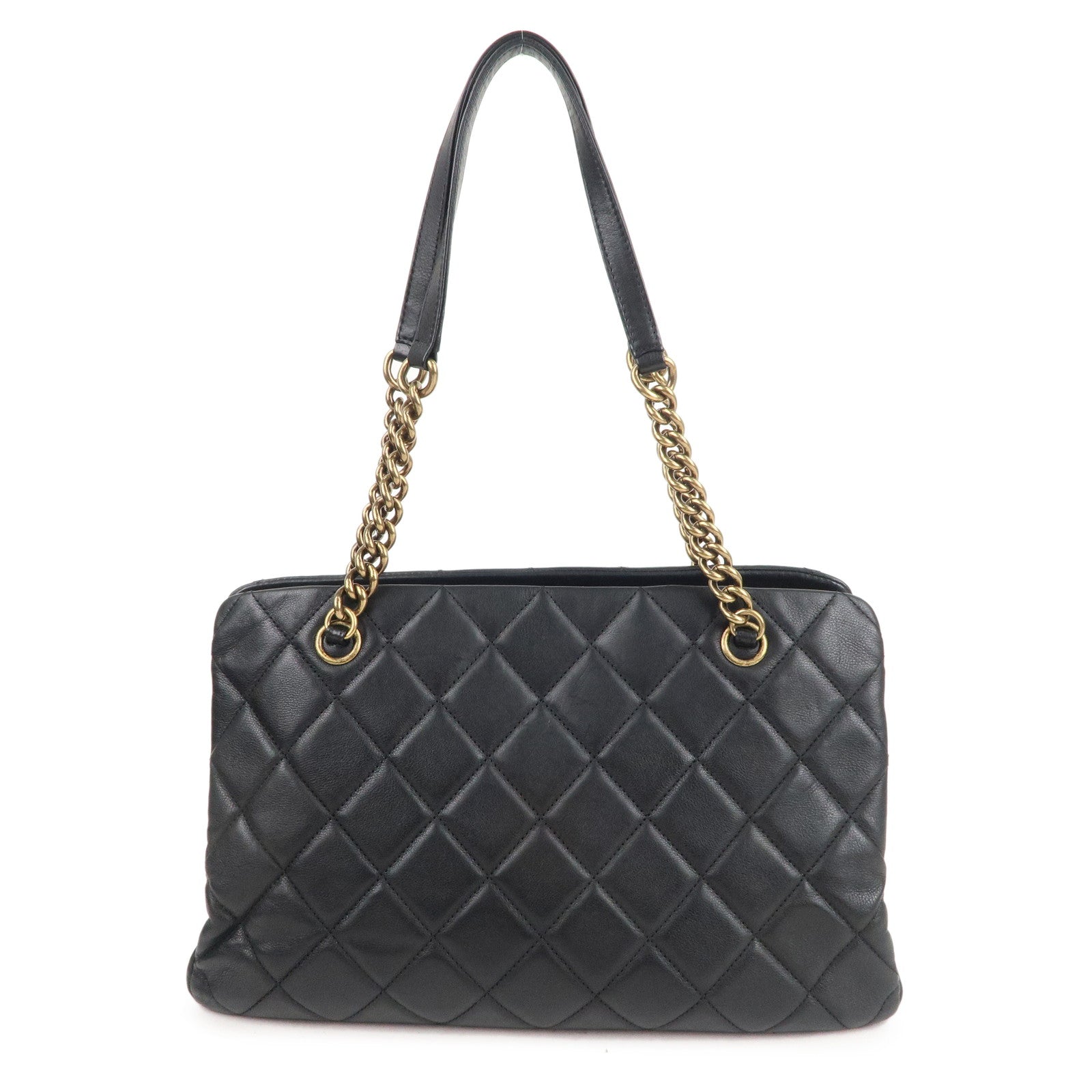 CHANEL Matelasse Lamb Skin Chain Shoulder Bag Black Vintage Gold