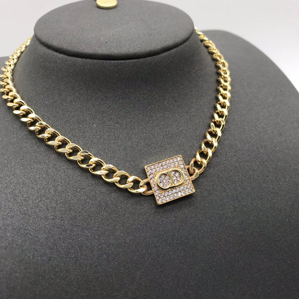 BG - Holiday Necklace dior023