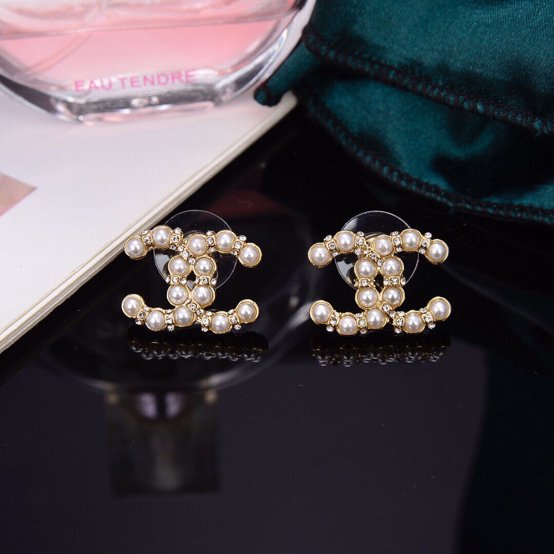 BG - Holiday Earring chanel 001