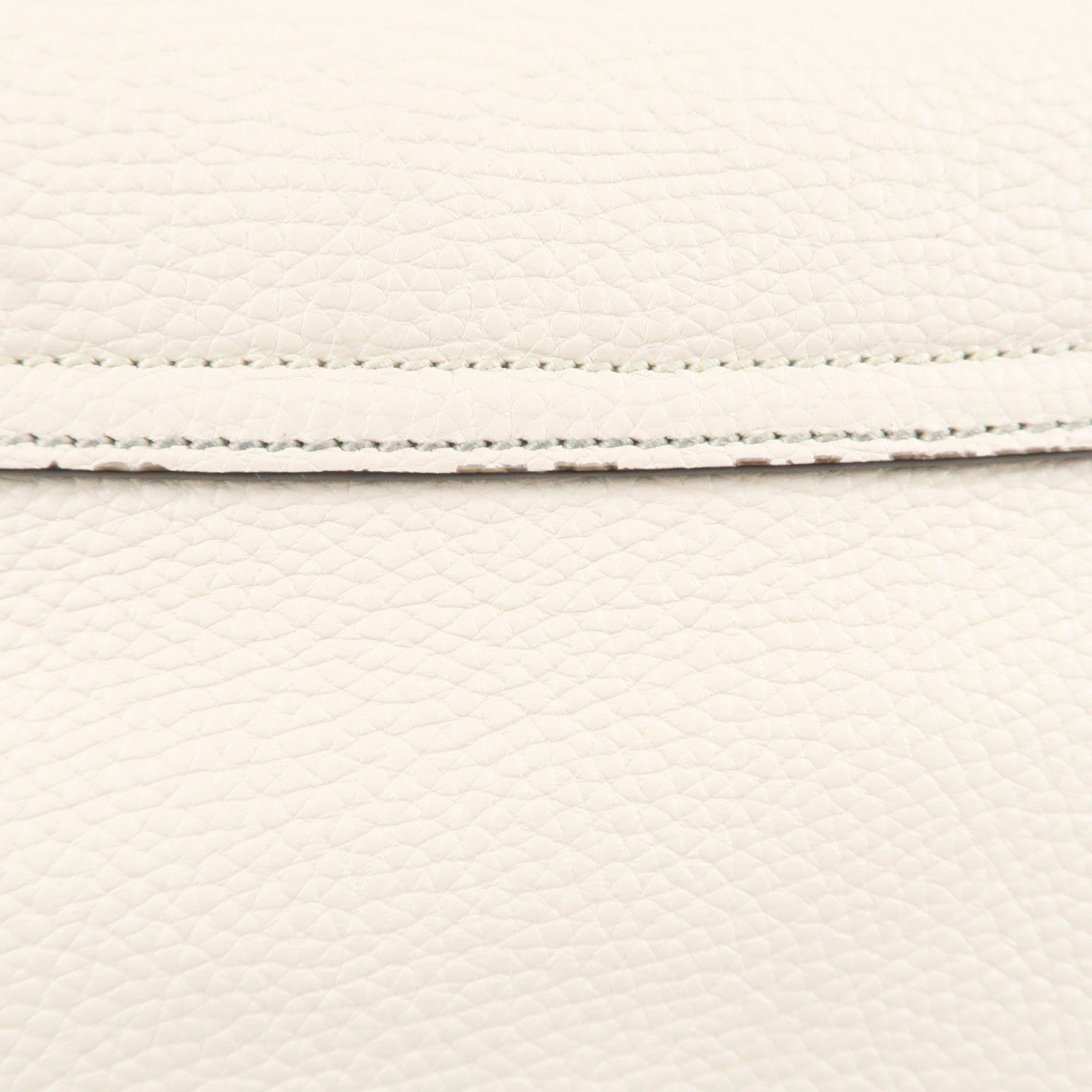 GUCCI SOHO Leather Chain Shoulder Bag Crossbody Bag Ivory 536224