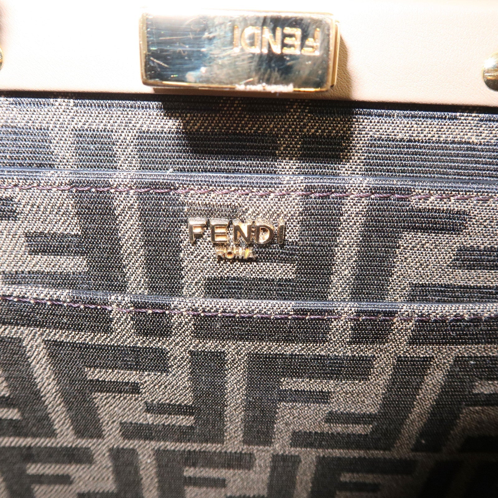 FENDI Leather Peekaboo ISeeU Small Hand Bag Brown 8BN327