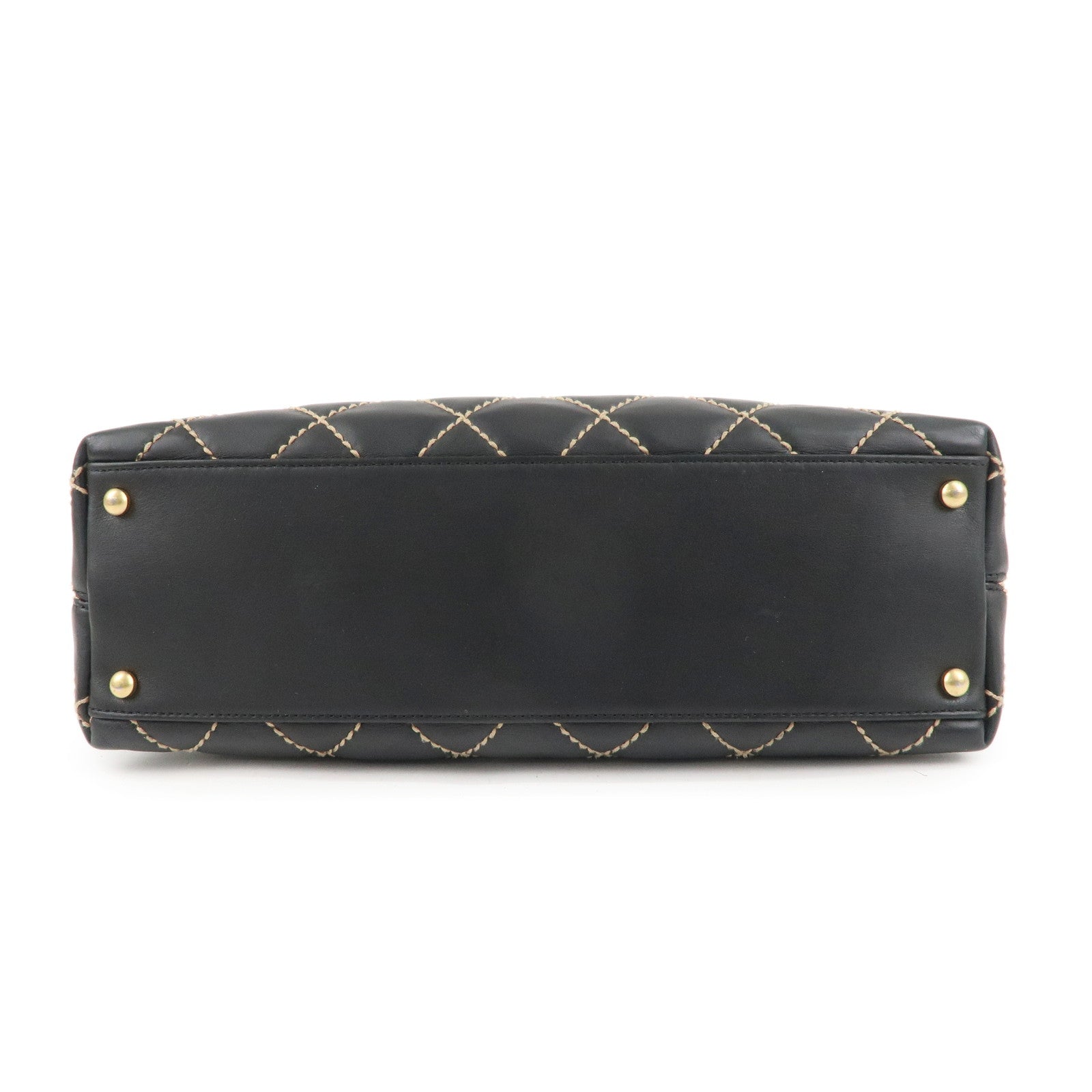 CHANEL Wild Stich Matelasse Lamb Skin Shoulder Bag Black A20663