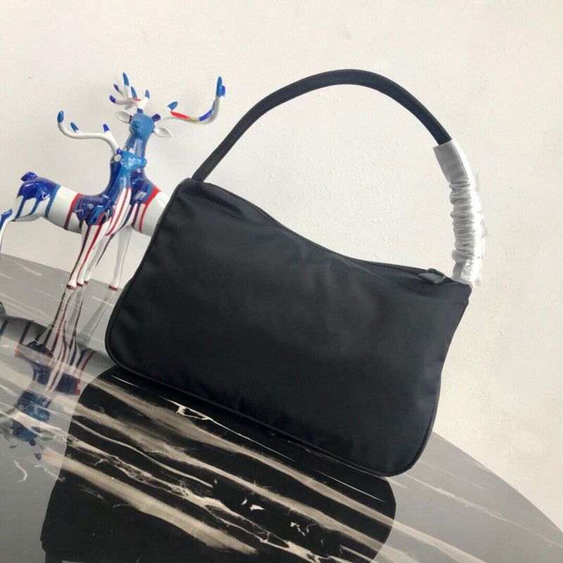 PDA - Bags District - 093