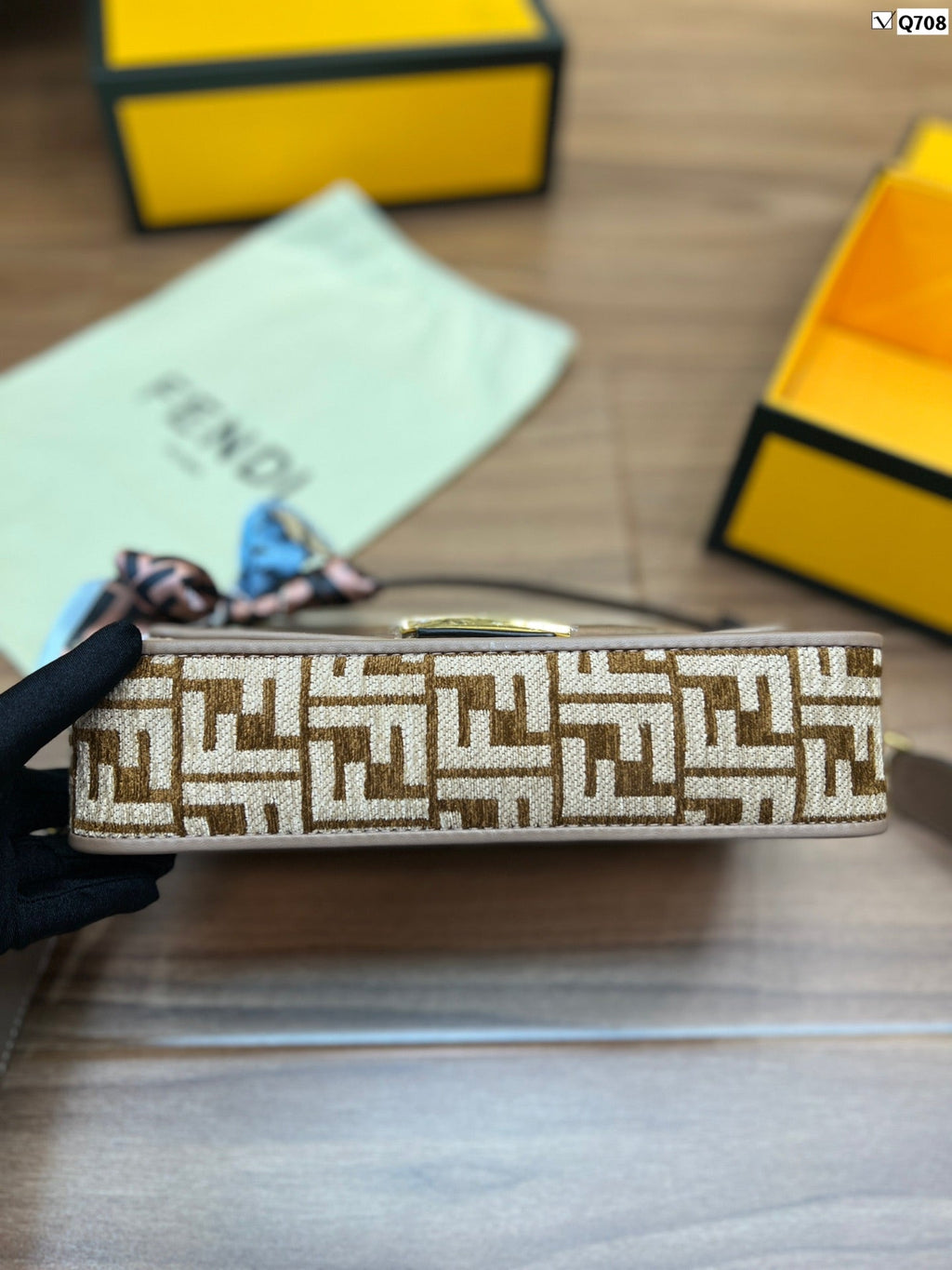 Luxury  Bags Fendi 267